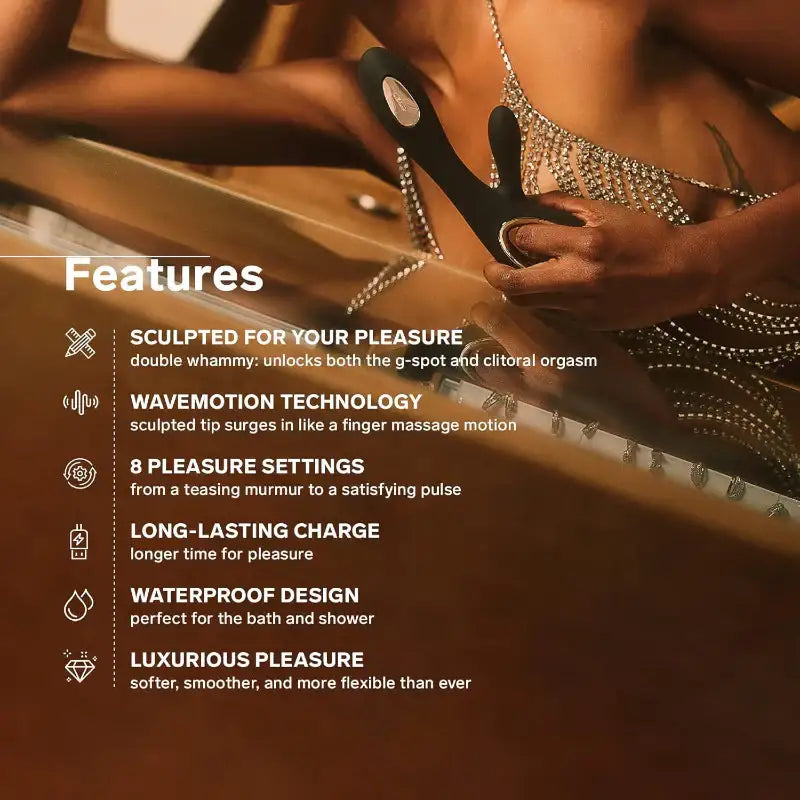 LELO Soraya Wave™ lifestyle personal massager sleek ergonomic curves modern design premium silicone black Singapore