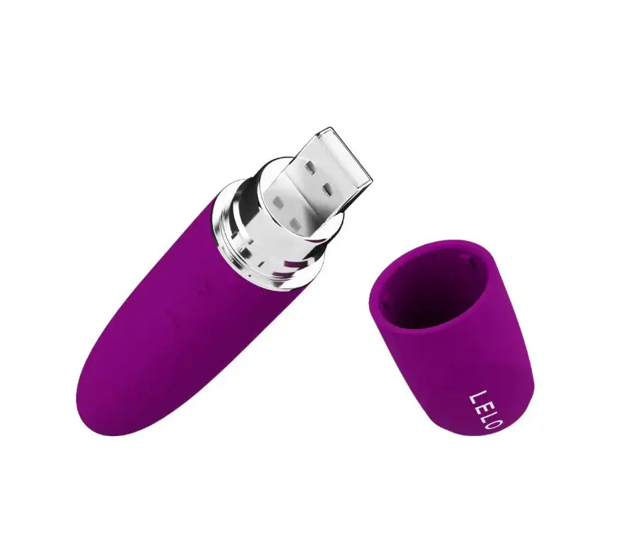 LELO Mia 3 Clitoral Vibrator Deep Rose lightweight personal massager ideal for everyday use and intimate self-care routines Singapore