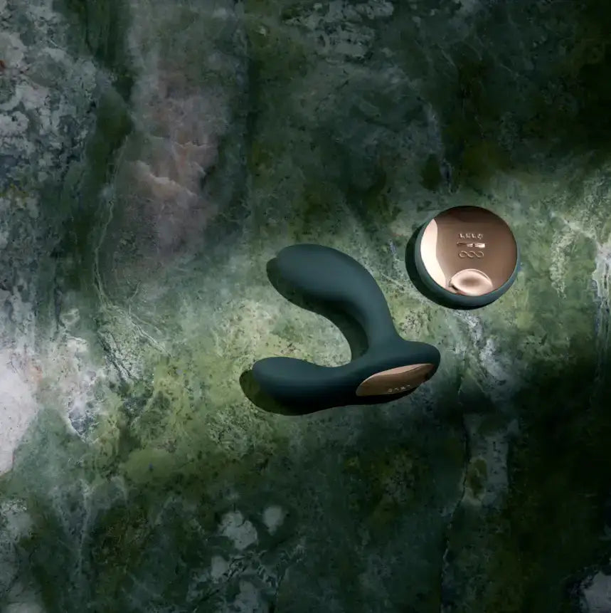 LELO Hugo 2 Green elegant design with curved shaft and soft body-safe materials for comfortable prostate massage Singapore
