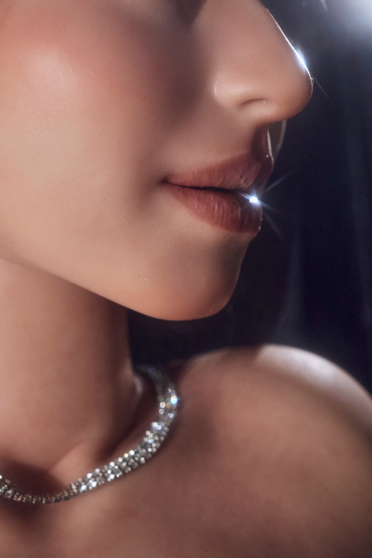 CLIMAX DOLL - ULW 885# Silicone Torso - Renata (Natural) – side profile close-up of her lips and sparkling choker