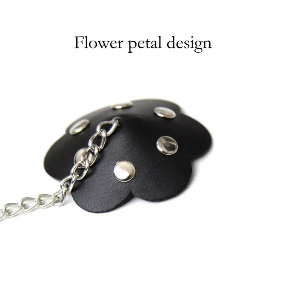 Peek-a-Boo – Nipple Pasties Sticker with Chain - Frisky Business Adult Sex Toys Shop