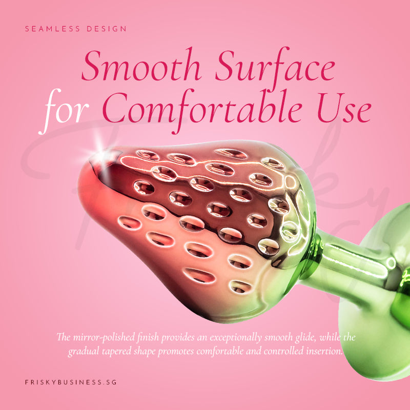 Smooth metal plug featuring a polished surface designed for comfortable use