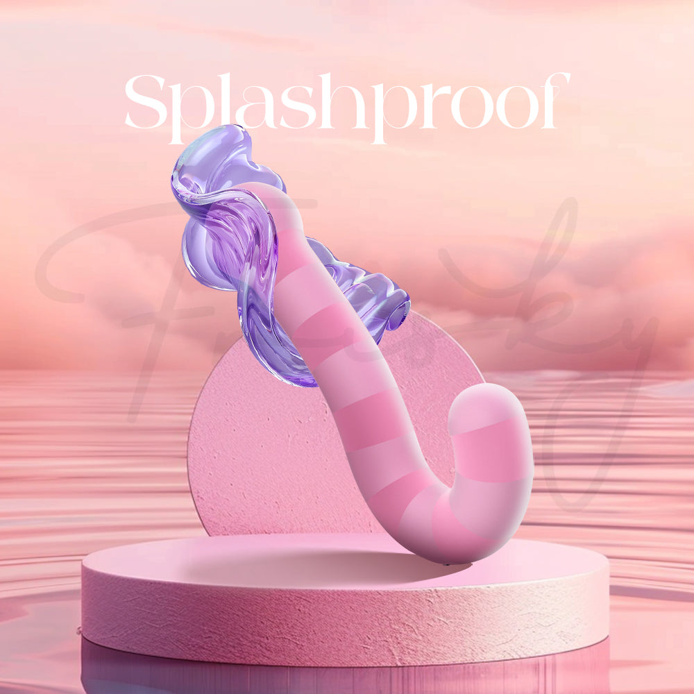Vibrator shown with gentle water droplets highlighting its splashproof and easy-to-clean feature