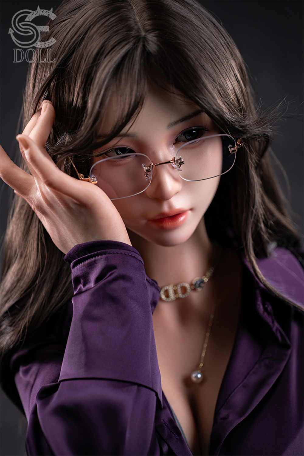 Close-up of SEDOLL T161 cm C Aya Series Silicone - Sena.A wearing glasses and a purple shirt.