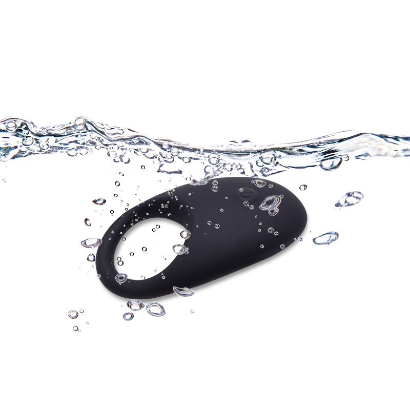 SilkLock rechargeable vibrating ring for couples with splashproof material and comfortable flexible silicone fit.