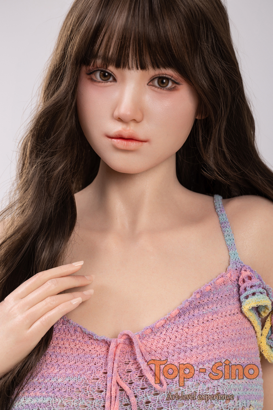 Top Sino 167 cm Platinum Silicone - Mitang (RRS+) wearing a colorful knitted top.