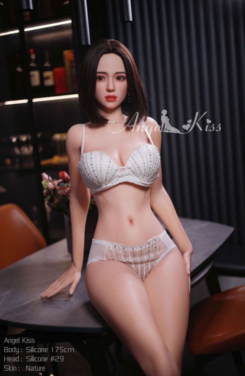 Angelkiss Doll 175 cm Silicone - Rhea - FRISKY BUSINESS SG