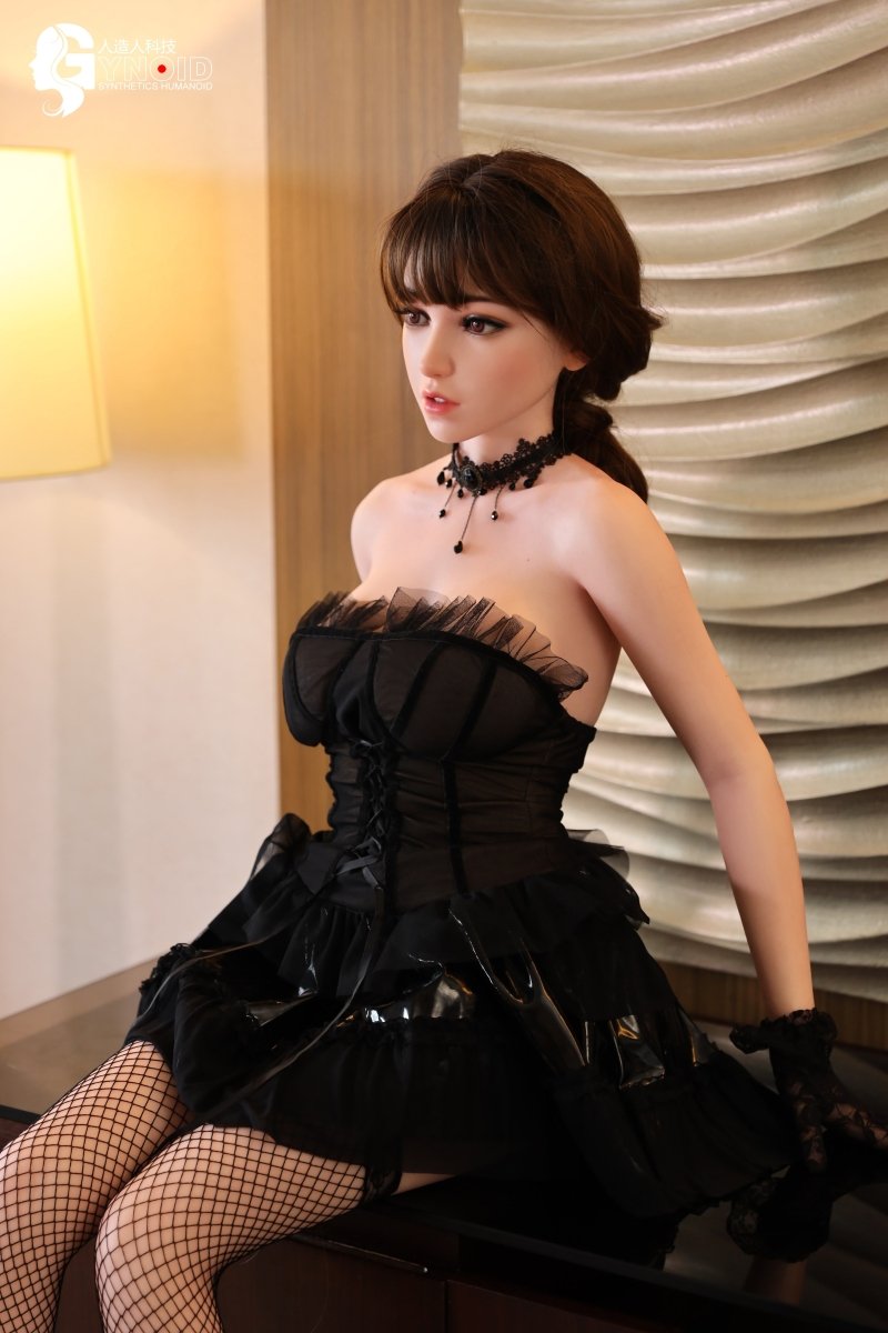 Gynoid Doll 148 cm Silicone - Elina - FRISKY BUSINESS SG