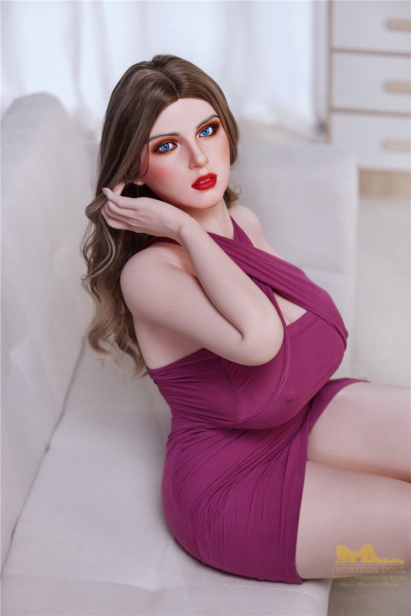 Irontech Doll 162 cm Silicone - Fenny - FRISKY BUSINESS SG