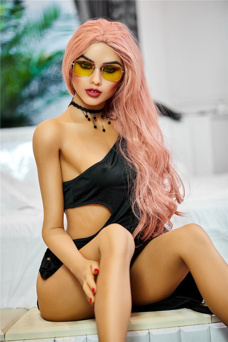 Irontech Doll 165 cm A TPE - Royalty - FRISKY BUSINESS SG