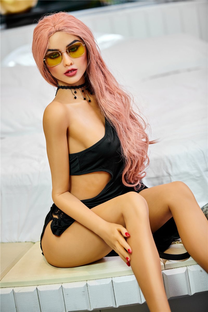 Irontech Doll 165 cm A TPE - Royalty - FRISKY BUSINESS SG