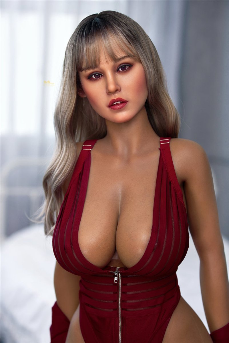 Irontech Doll 165 cm Silicone - Davina - FRISKY BUSINESS SG