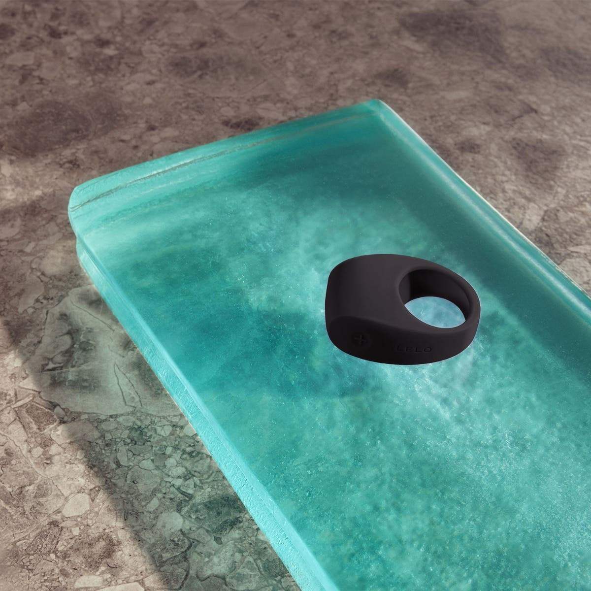 LELO Tor 3 Wearable couple massager soft silicone body body-safe material flexible comfortable fit Singapore