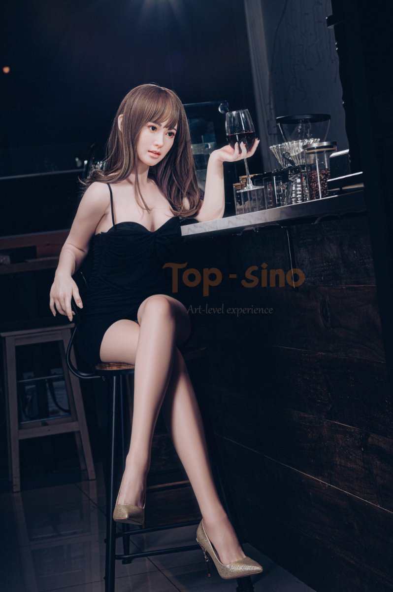 Top Sino 157 cm D Platinum Silicone - Minan - FRISKY BUSINESS SG